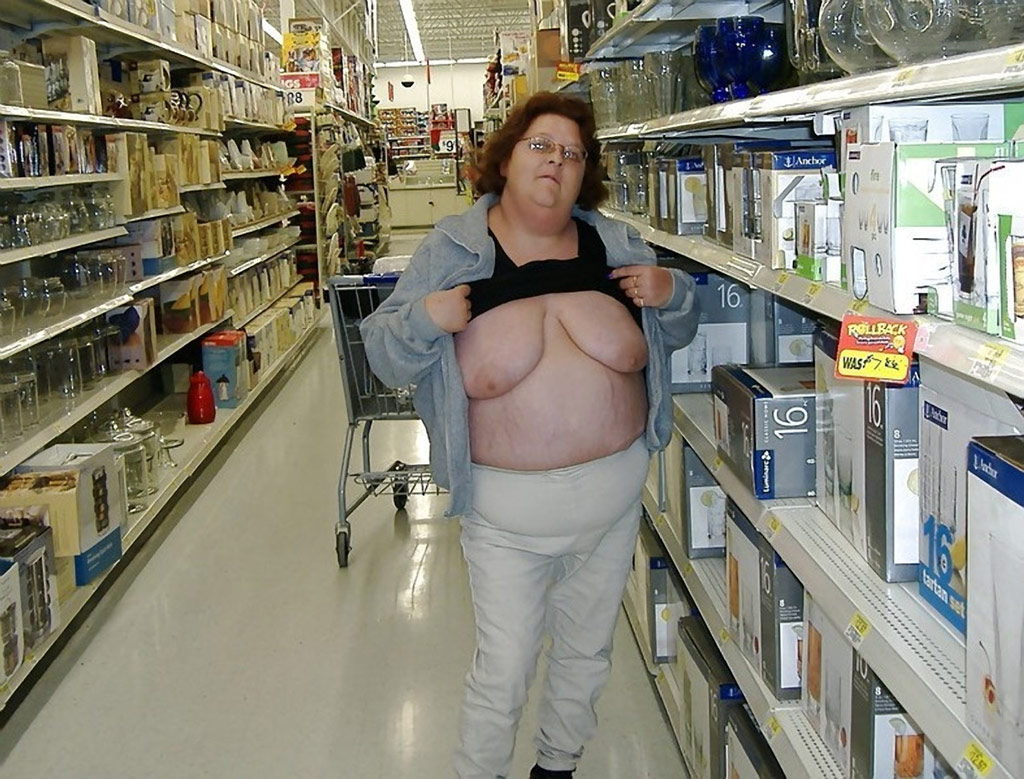 Bbw Nude Shopping - Naked shopping of desperate mature housewives